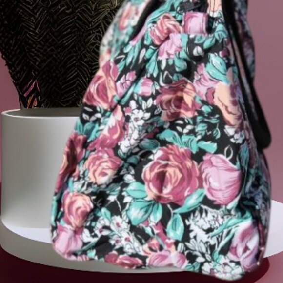 Multi-Color Floral Tapestry Heavy Canvas Travel Carry-on Duffle Bag - Picture 4 of 7